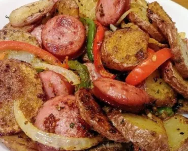 Fried Potatoes and Onions/Peppers with Smoked Sausage