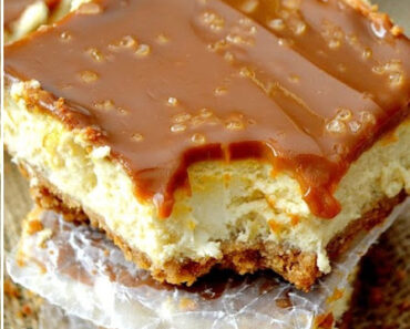 dulce de leche cheescake Bars