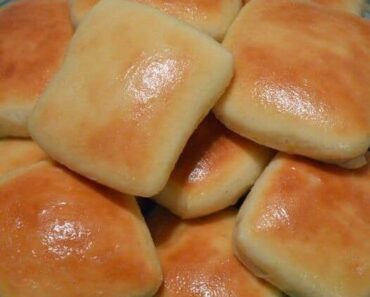 Texas readhouse rolls