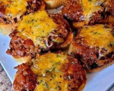 Open face garlic toast sloppy joes